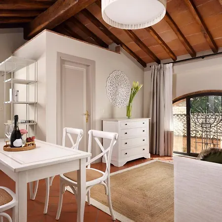 Borgo Antico Casalbosco & Winery Country house *